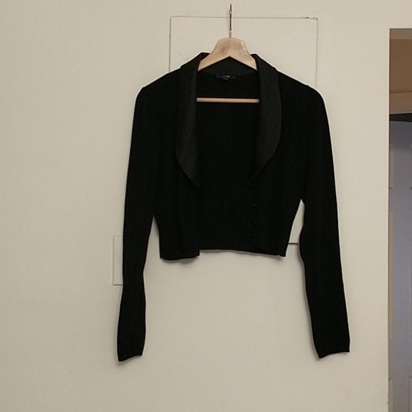 JACOB tuxedo crop cardigan sweater - Picture 1 of 3